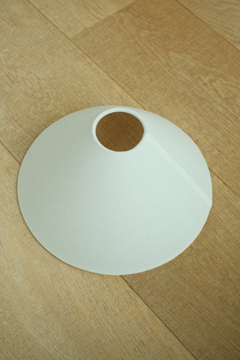 Chestnut Lamp in Cherry (Classic White)