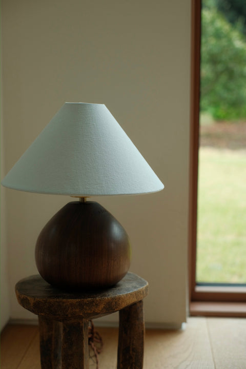 Chestnut Lamp in Walnut (Baby Blue)