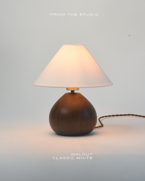 Chestnut Lamp in Walnut (Classic White)